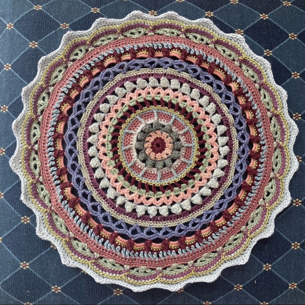 mandala throw pillow (crocheted by me) - Picture 2 of 4